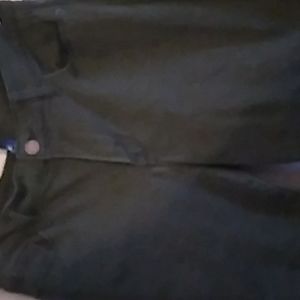 Old navy pants,size 8,olive color